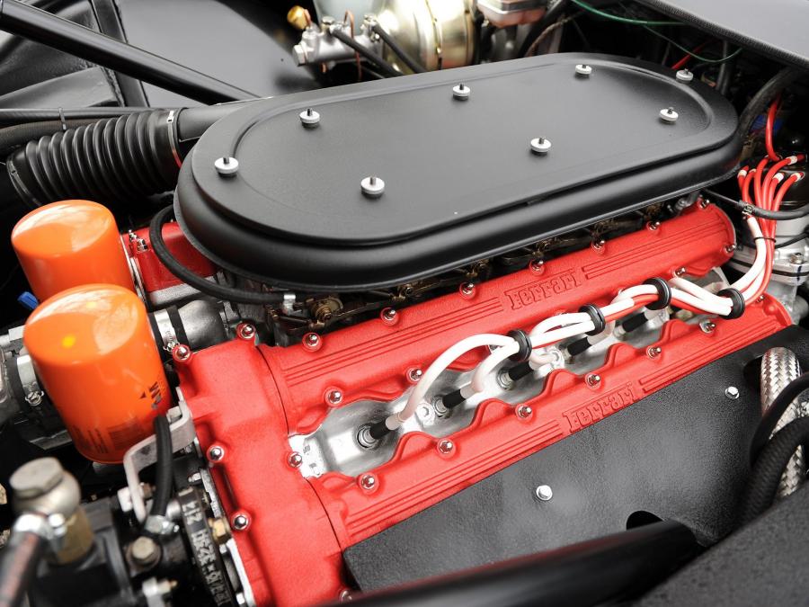  Ferrari 365 GTS/4 Daytona 1971 года  (UK) (фото 3 из 10)